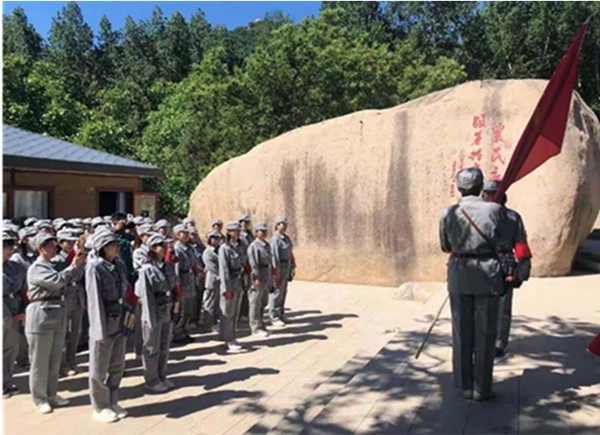 【黨建活動(dòng)-紅色團(tuán)建】懷柔第一黨支部紀(jì)念館-采摘-尋紅色足跡主題活動(dòng)