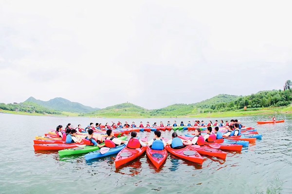 皮劃艇團建-不一樣的品味-網紅碧波島-金海湖-團隊凝聚力主題團建