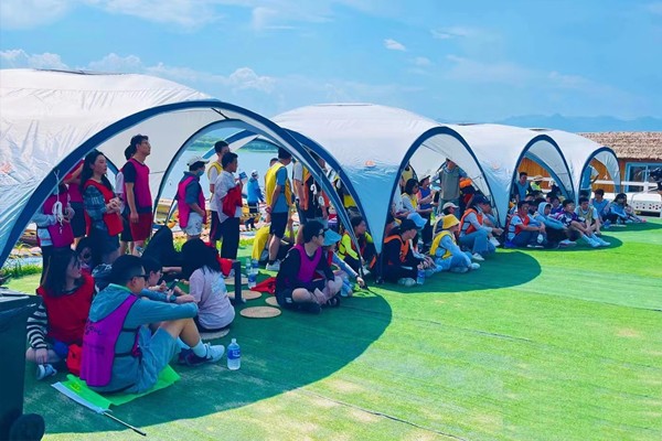 SUP漿板-要玩就玩酷的-青龍湖水上主題團建活動
